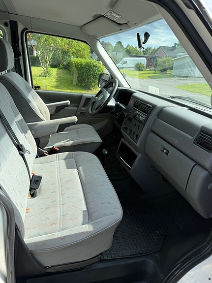 Volkswagen Transporter 7 of 10