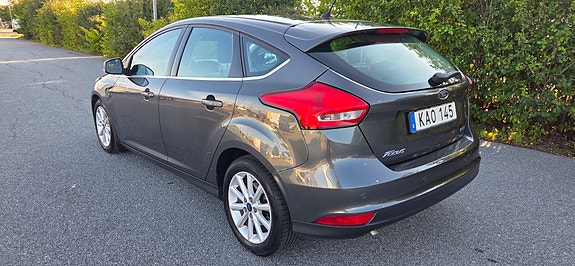 Ford Focus 4 of 11