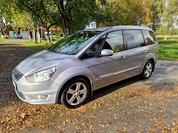 Ford Galaxy 3 of 21