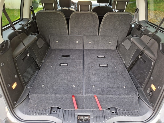 Ford Galaxy 11 of 21