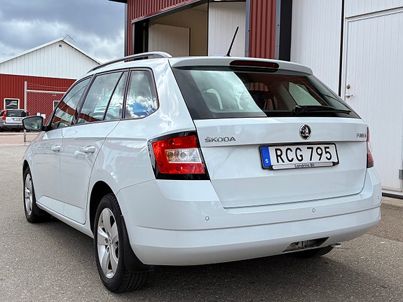 Skoda Fabia 6 of 16