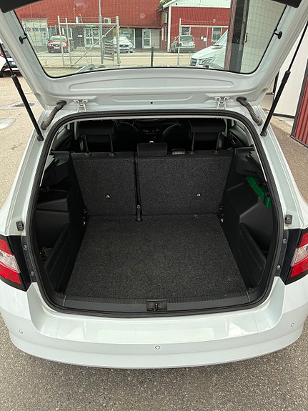 Skoda Fabia 7 of 16