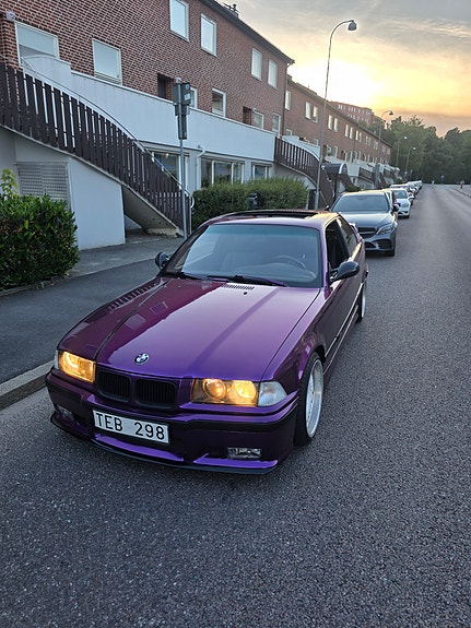 BMW 328i 12 of 12