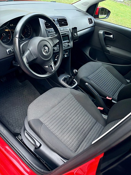 Volkswagen Polo 8 of 9