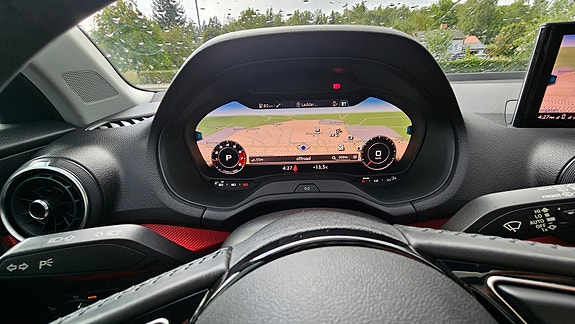 Audi Q2 9 of 16