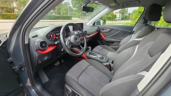Audi Q2 7 of 16