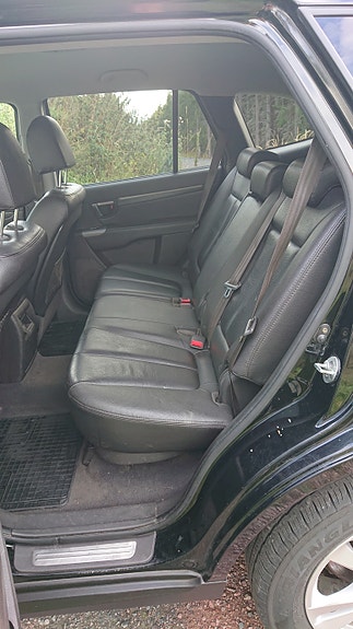 Hyundai Santa Fe 6 of 8