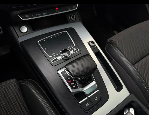 Audi Q5 14 of 20