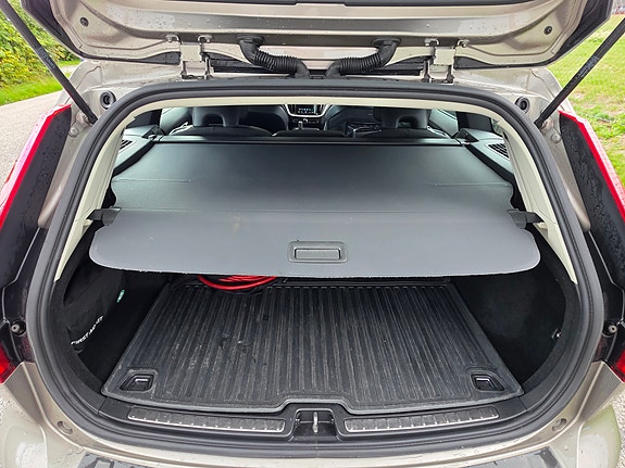 Volvo V60 6 of 7