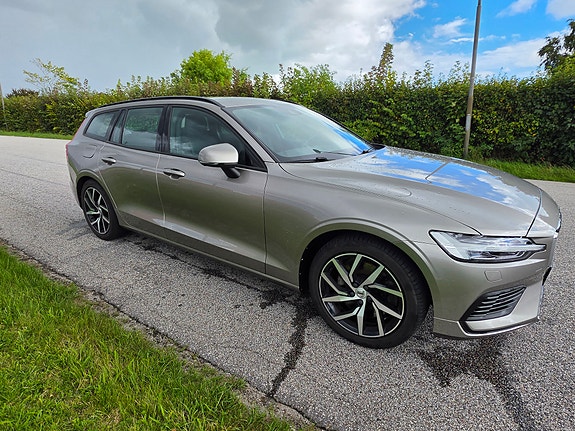 Volvo V60 4 of 7