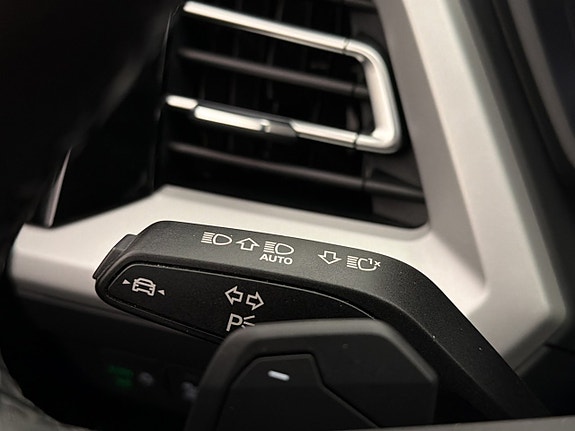 Audi Q4 e-tron 29 of 30
