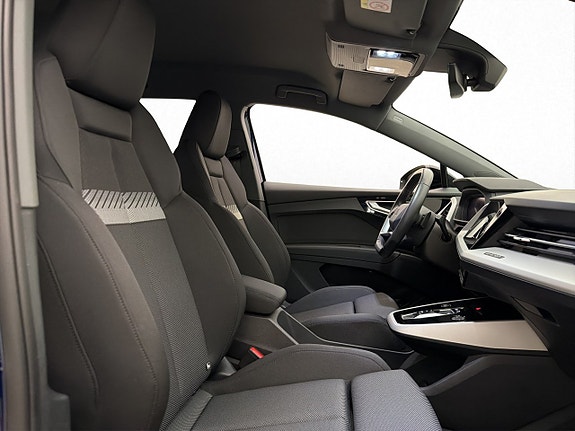 Audi Q4 e-tron 27 of 30