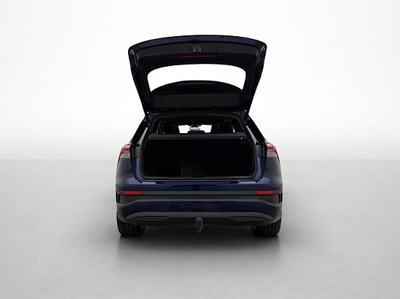 Audi Q4 e-tron 10 of 30