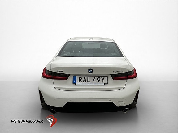 BMW 330e 5 of 30