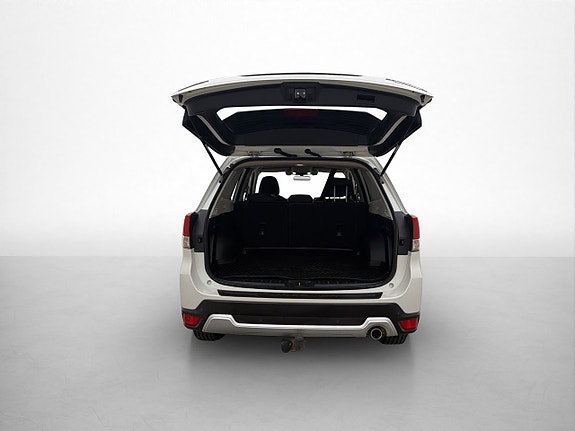 Subaru Forester 9 of 30