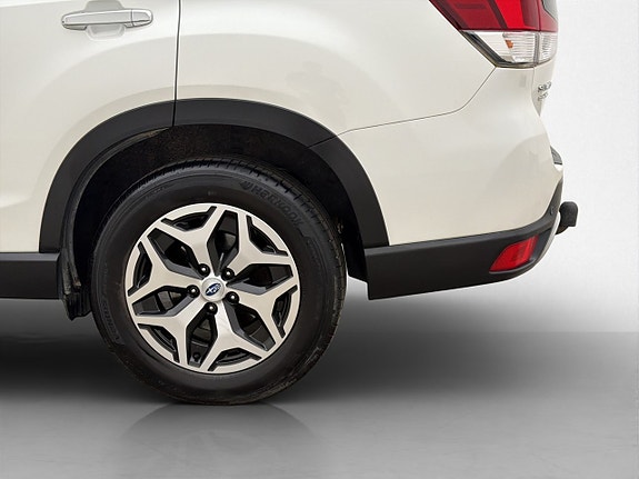 Subaru Forester 30 of 30