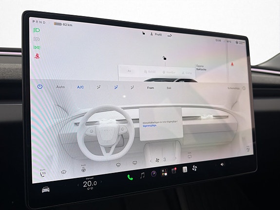 Tesla Model 3 19 of 30