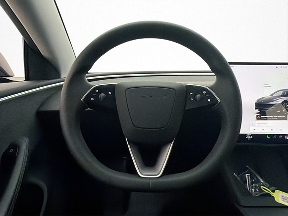 Tesla Model 3 15 of 30