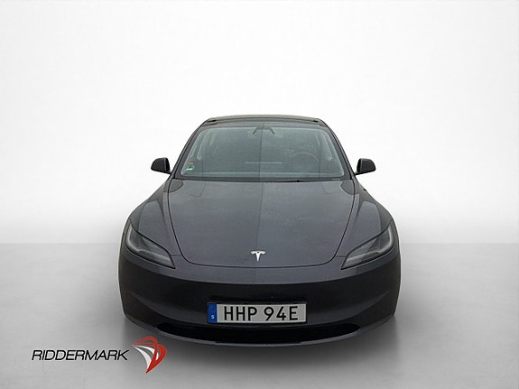 Tesla Model 3 3 of 30