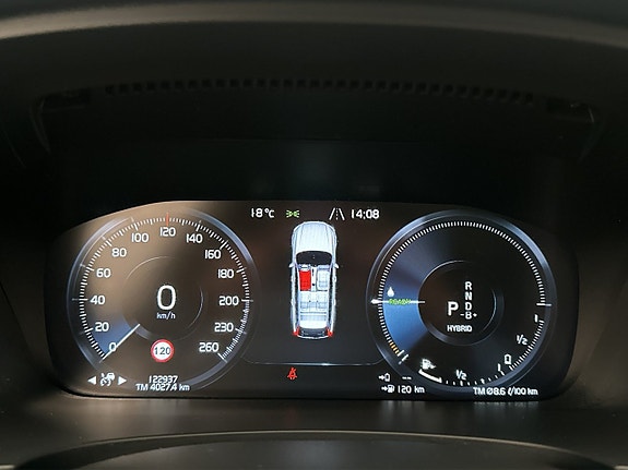 Volvo V90 17 of 30