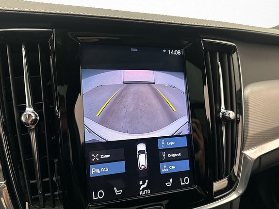 Volvo V90 18 of 30