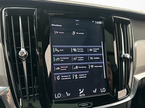 Volvo V90 22 of 30
