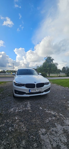 BMW 320d 9 of 9