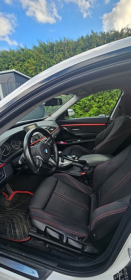 BMW 320d 3 of 9