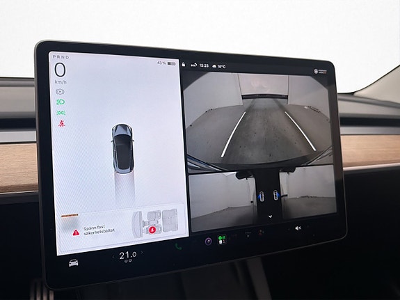 Tesla Model 3 15 of 30