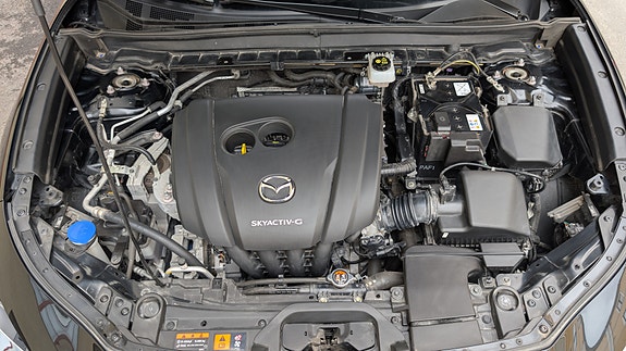 Mazda CX-30 15 of 15
