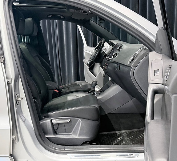 Volkswagen Tiguan 11 of 30
