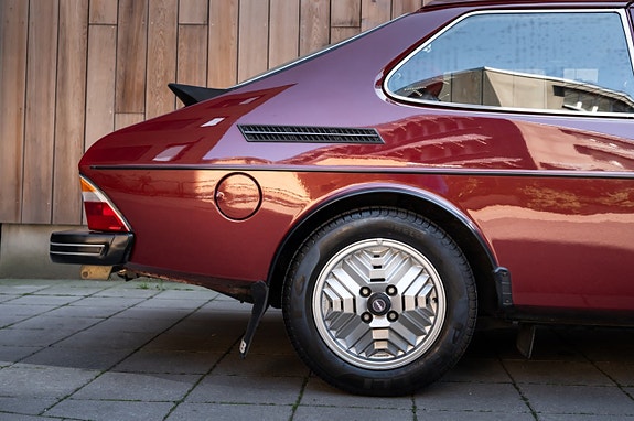 Saab 99 15 of 30