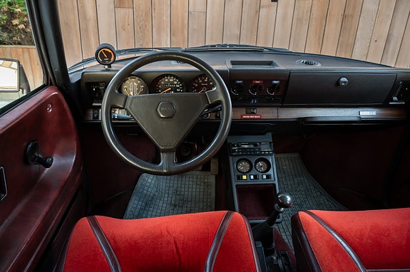 Saab 99 28 of 30