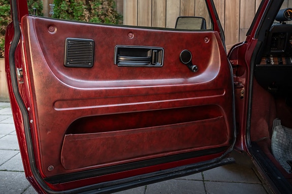 Saab 99 23 of 30