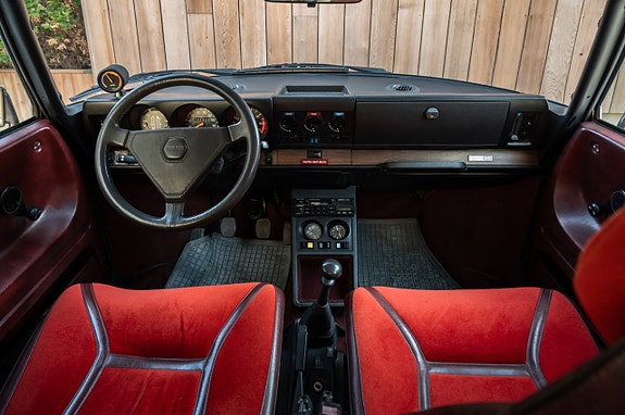 Saab 99 27 of 30