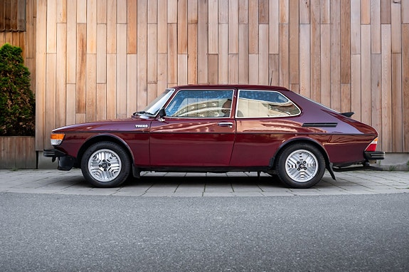 Saab 99 6 of 30