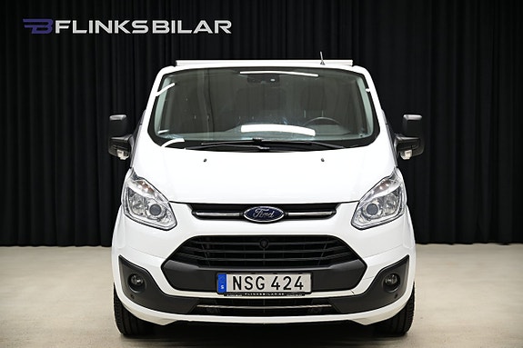 Ford Transit Custom 20 of 30