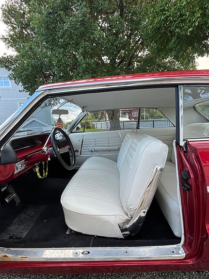 Chevrolet Impala 5 of 9