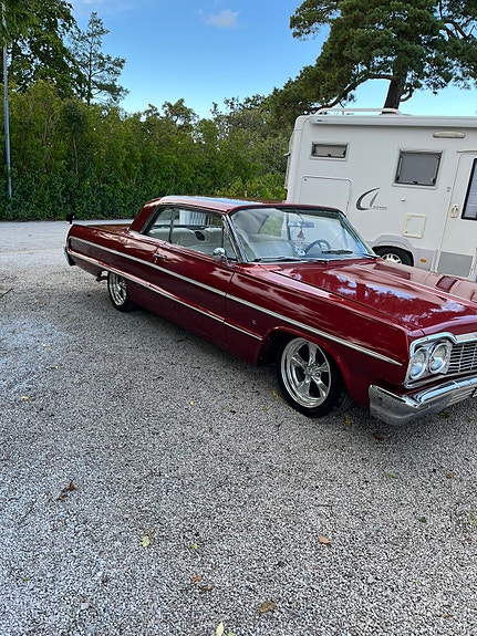 Chevrolet Impala 4 of 9