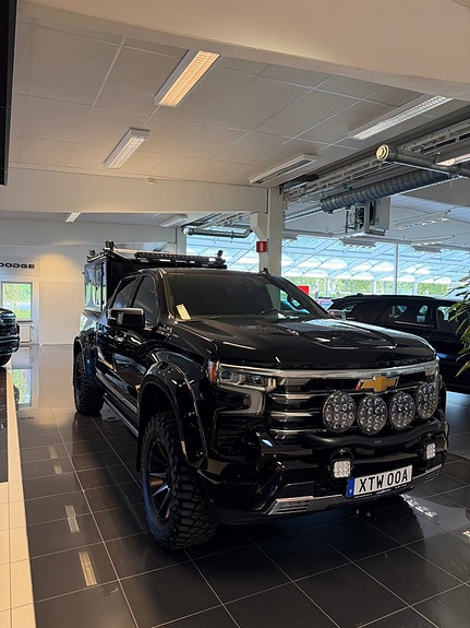 Chevrolet Silverado 1500 7 of 23