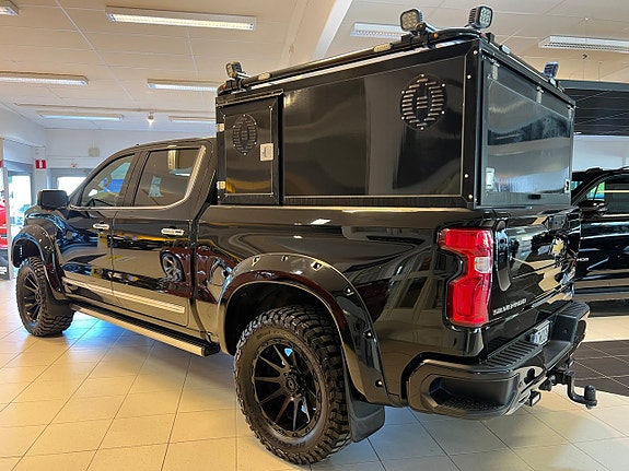 Chevrolet Silverado 1500 13 of 23