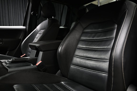 Volkswagen Amarok 24 of 30