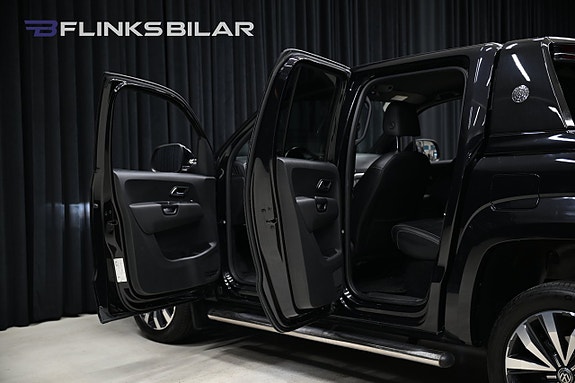 Volkswagen Amarok 12 of 30