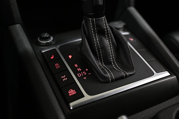 Volkswagen Amarok 28 of 30