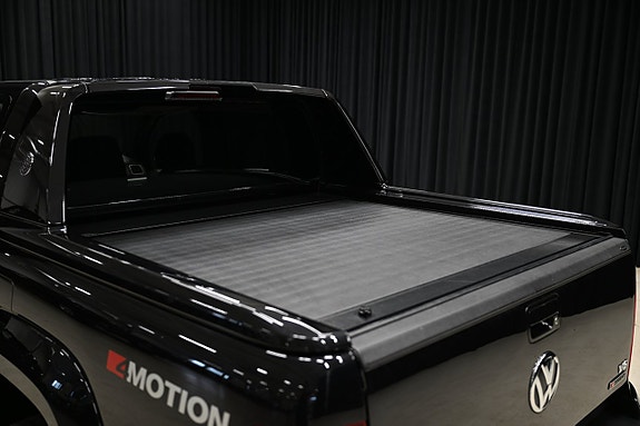 Volkswagen Amarok 9 of 30