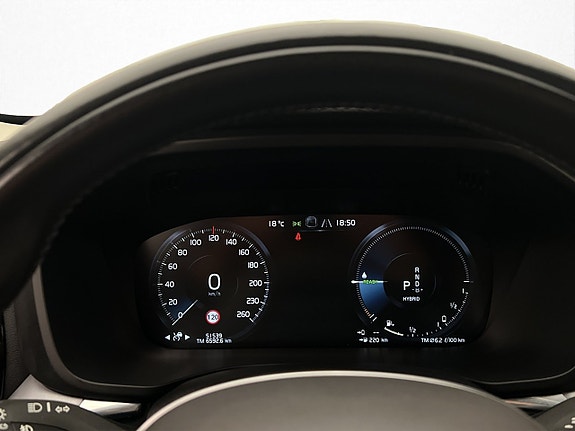 Volvo XC60 19 of 30