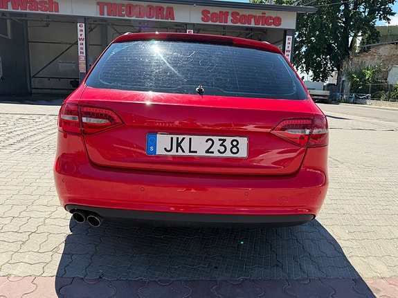 Audi A4 3 of 3