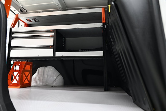 Opel Combo 11 of 30