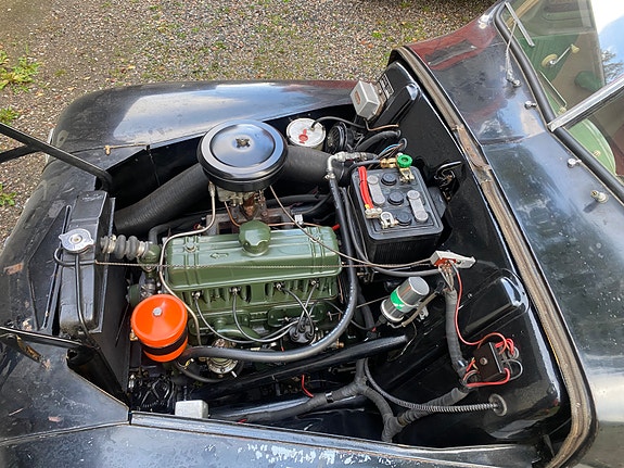 Volvo PV 6 of 14
