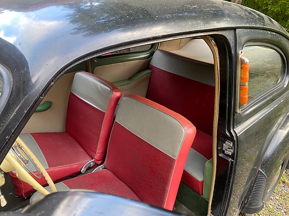 Volvo PV 5 of 14